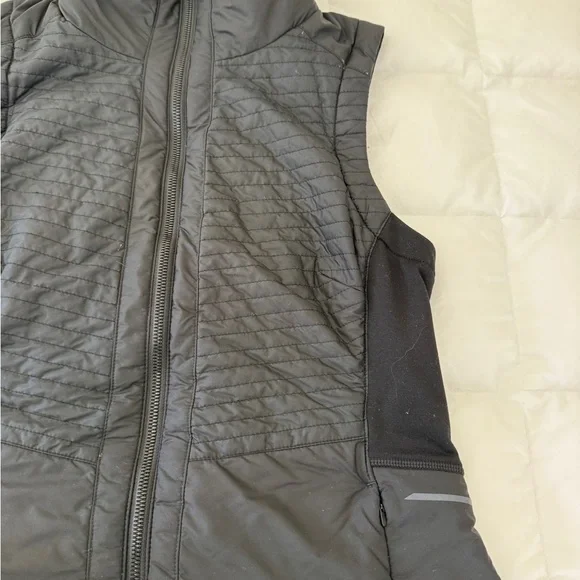 Athleta Black Running Vest M - Picture 4 of 5